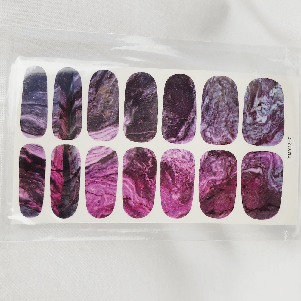 3 FOR $13 🔥 Trendy Self Adhesive Nails Wrap
